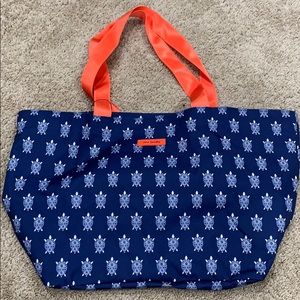 Vera Bradley tote
